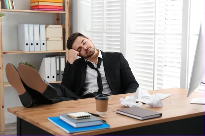 Can AI Help Companies Suffering Due To America’s Declining Work Ethic?